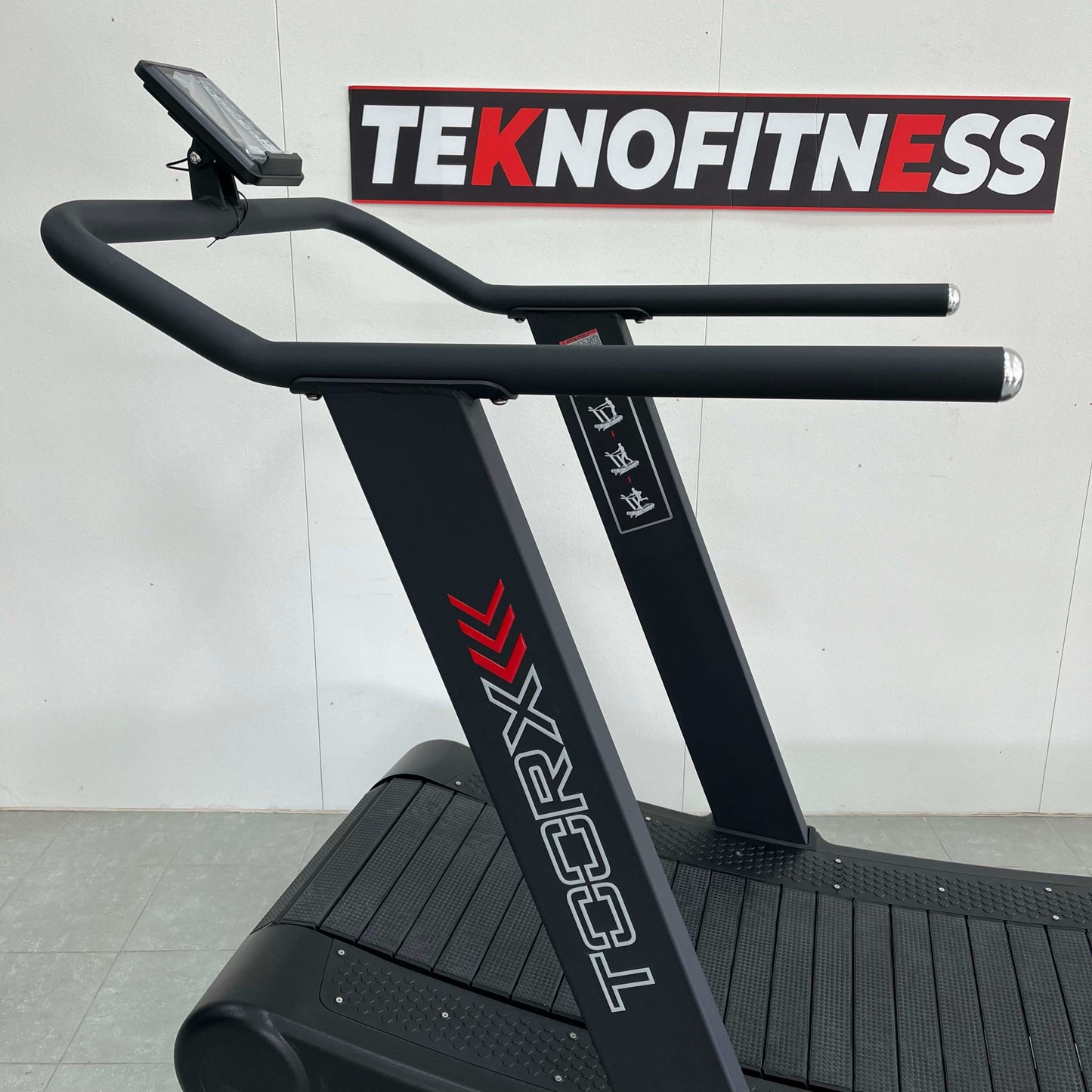 TRX Race Cross
