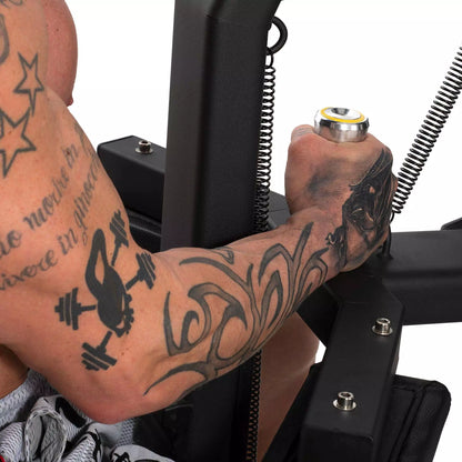 S300 Lat Pulldown