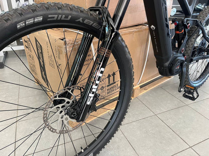 Full Dirt Black